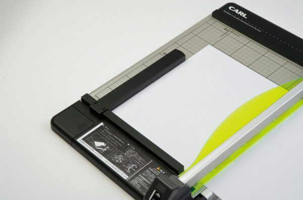 Carl DC-210N A4 Paper Trimmer/Cutter - Image 9